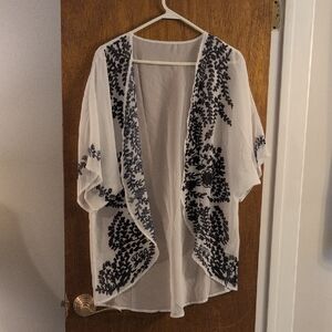 Elegant Black and White Women Swim Coverup